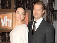 Angelina Jolie v róbe od Maxy Azriu