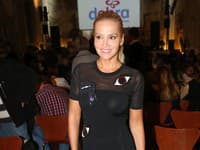 Dara Rolins predviedla zaujímavý outfit a ešte zaujímavejšie topánky