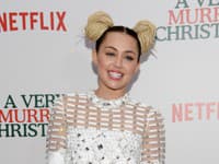 Miley Cyrus slávu nezvláda
