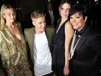 Justin Bieber mal vždy blízko k rodine Kardashian-Jenner