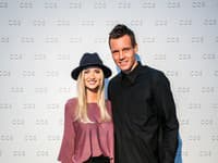 Tomáš a Ester sa nedávno predviedli v lookoch, v ktorých mnohých prekvapili