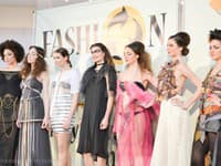 Zbierka oblečenia v spolupráci so Slovak Fashion Council prešitá mladými dizajnérmi zo Školy úžitkového výtvarníctva Josefa Vydru
