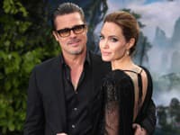 Herečka Angelina Jolie sa nálepky zlodejky manželov asi nikdy nezbaví...