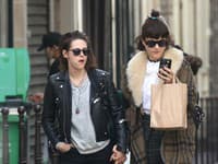 Kristen Stewart momentálne randí s umelkyňou Soko