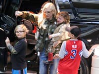 Mama Gwen Stefani o seba neustále dbá a jej štýl je povestný