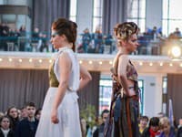 Súčasťou podujatia bude dražba modelov, pričom výťažok pôjde rodinám v núdzi.