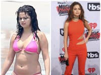Selena Gomez nie je vždy v tip-top forme a asi by si mala zadovážiť aj väčšie plavky