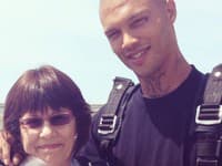 Jeremy Meeks s matkou
