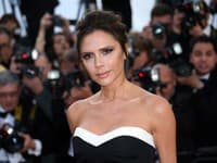 Victoria Beckham mení svoj štýl. Čo sa deje? 