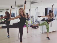 Speváčka Shakira na tréningu s Annou Kaiser