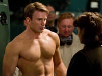Chris Evans v snímke Kapitán Amerika