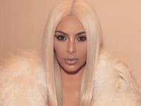 Kim Kardashian je opäť na smiech