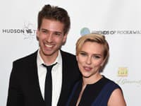 Aj brat Scarlett Johansson sa pokúšal o hereckú kariéru, ale veľmi neuspel