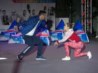 Slovenské uniformy sú ladené v modro-čerevno-bielej farbe