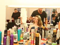 Prípravy na finálový večer súťaže Schwarzkopf Elite Model Look 2016