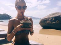 Modelka podľa vlastných slov pre magazín InStyle za svoje vyrysované telo vďačí tanečnému kardiocvičeniu