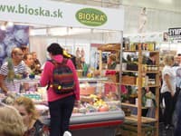 Okrem zaujímavých prednášok odborníkov z oblasti medicíny, psychológie či osobného rozvoja na vás v Inchebe čakajú produkty pre zdravie, biopotraviny, prírodná kozmetika...