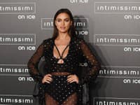 Sexi Irina Shayk na nedávnej akcii značky Intimissimi