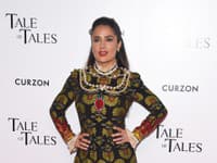 Okrúhlych päťdesiat má ak exotická Salma Hayek