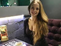 Bieloruská kráska Oksana Neveselaya