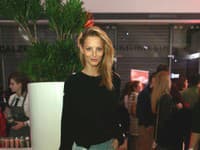 Michaela Kocianová z Elite Bratislava prišla v trendových džínsach rovného voľného strihu