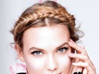 Jemný typ líčenia s očnou linkou od Loreal