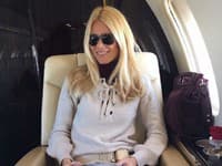 Claudia Schiffer bola v 90-tych rokoch považovaná za ikonu modelingu, blonďavý sexsymbol a dokonca bola múzou veľkého Karla Lagerfelda