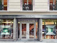 Butik Tiffany & Co  v Paríži sa vyznačuje svojou jedinečnosťou a moderným interiérom