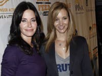 Herečky zo seriálu Priatelia Monika a Phoebe