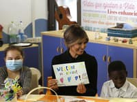 Tiež tu vidíme aj známky seba-podvodu. Ukazuje, že Melania sa len málokedy nechá viesť svojou intuíciou, pretože jej len málokedy verí