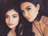 Kylie Jenner a Kim Kardashian