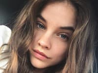 Modelka Barbara Palvin má prirodzenú krásu
