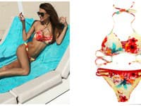 Modelka Carolina Miková nosí kvietkované bikini