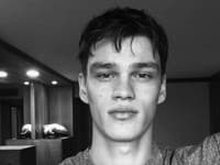 Najúspešnejší slovenský topmodel Filip Hrivňák patrí k mužom, ktorí podľahli čaru motoriek