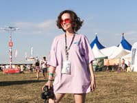 Festivalové looky sú plné pozitívnej nálady a farieb