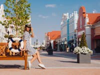 McArthurGlen Designer Outlet Parndorf vás pozýva na prímorskú párty na Late Night Shopping dňa 24. augusta 2017