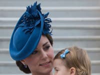 Kate v jednom z obľúbených klobúkov