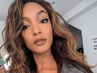 Modelka Jourdan Dunn