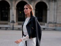 Módna ikona Lena Perminova v elegantom looku