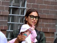 Modelka Irina Shayk ukázala dcérku