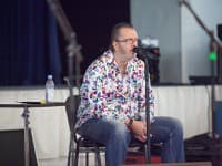 Spevák Richard Müller na skúške