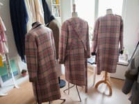 Na módnej prehliadke Fashion Live predvedie aj tieto kabáty