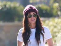 Sexi herečka Megan Fox a jej štýlový doplnok 