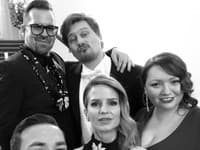 Naša návrhárska špička - Boris Hanečka, Fero Mikloško, Lukáš Kimlička, Miška Ľuptáková spolu so stylistku Zuzanou Kanisou sa naozaj výborne zabávali