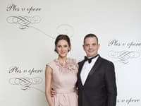 Manželia Danglovci sa nahodili do gala a takto im to spolu pristalo