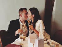 Zdenka so snúbencom Martinom