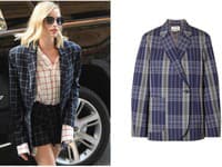 Herečka Margot Robbie stavila na oversized strih