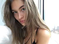 Instagramová modelka Grace Elizabeth je vraj predurčená k úspechu ako supermodelky 90-tych rokov