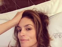 Modelka Cindy Crawford presne vie, čo jej pleť potrebuje