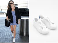 Modelka Miranda Kerr stavila na svetlomodrú kombináciu farieb